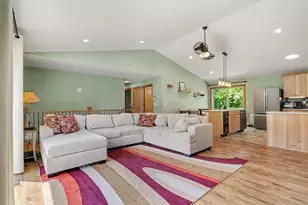 10064 Love Rd, Bellevue, MI 49021 - Photo 11