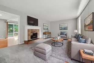 3501 Newcastle Dr SE, Grand Rapids, MI 49508 - Photo 9