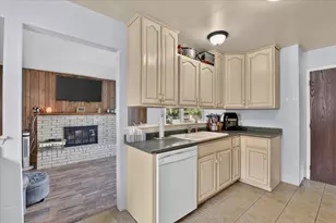 5825 Huntington Ave, Ypsilanti, MI 48197 - Photo 17
