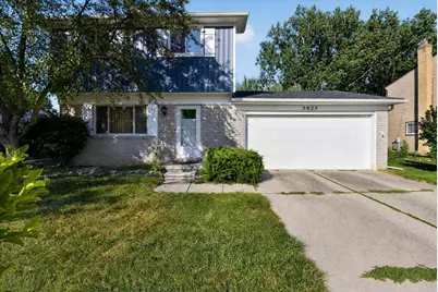 5825 Huntington Avenue, Ypsilanti, MI 48197 - Photo 1