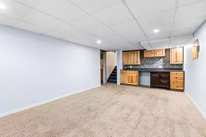 341 Country Club Terrace, Battle Creek, MI 49015 - Photo 15