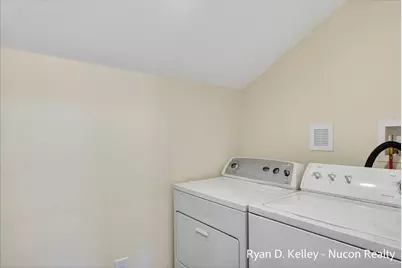 8411 Peninsula Drive W, Stanwood, MI 49346 - Photo 33