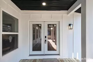 8411 Peninsula Dr W, Stanwood, MI 49346 - Photo 9
