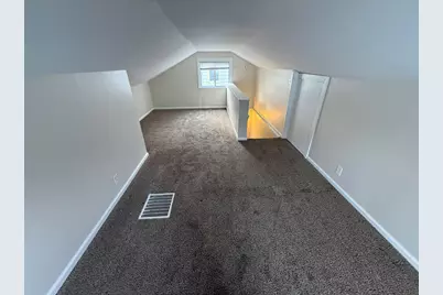 22765 Rosalind Avenue, Eastpointe, MI 48021 - Photo 11