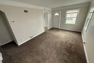 22765 Rosalind Ave, Eastpointe, MI 48021 - Photo 5