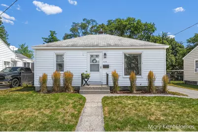 3216 SW Hillcroft Avenue SW, Wyoming, MI 49548 - Photo 3