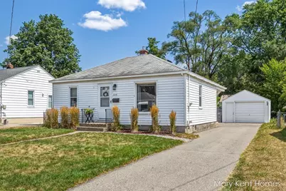 3216 SW Hillcroft Avenue SW, Wyoming, MI 49548 - Photo 1