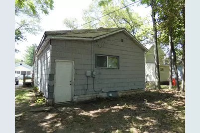 1065 Superior Street, Benton Harbor, MI 49022 - Photo 5