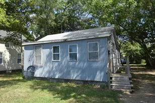 1065 Superior St, Benton Harbor, MI 49022 - Photo 1