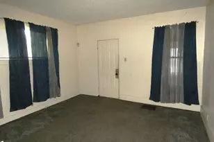 1065 Superior St, Benton Harbor, MI 49022 - Photo 9