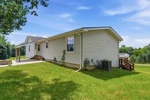 13396 Miracle Dr, Chelsea, MI 48118 - Photo 29
