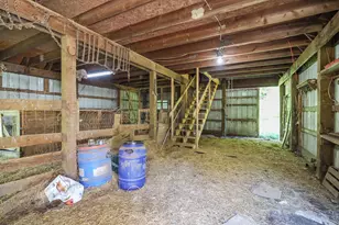 9299 W Ave E, Vicksburg, MI 49097 - Photo 37