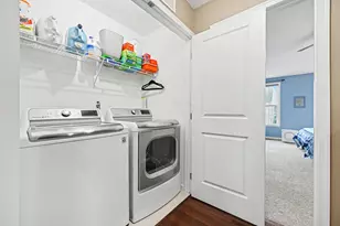2733 S Spurway Dr, Ann Arbor, MI 48105 - Photo 29