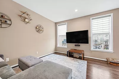 2733 S Spurway Drive, Ann Arbor, MI 48105 - Photo 13