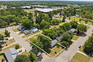 820 Loudon St, Big Rapids, MI 49307 - Photo 23