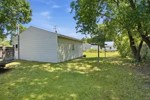 820 Loudon St, Big Rapids, MI 49307 - Photo 17