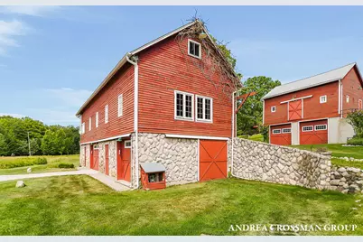 2048 Lakeshore Drive, Fennville, MI 49408 - Photo 91