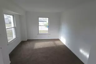 26548 Eton Ave, Dearborn Heights, MI 48125 - Photo 7