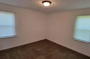 26548 Eton Ave, Dearborn Heights, MI 48125 - Photo 9