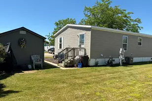 360 E Tuttle Rd, Ionia, MI 48846 - Photo 5