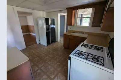 1925 Valley Street, Muskegon, MI 49442 - Photo 11