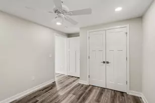 52070 Lake Ave, Three Rivers, MI 49093 - Photo 17