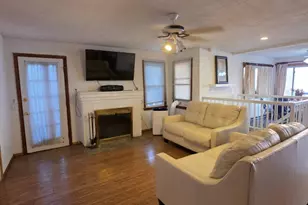 30048 Lake Bluff Dr, Covert, MI 49043 - Photo 5