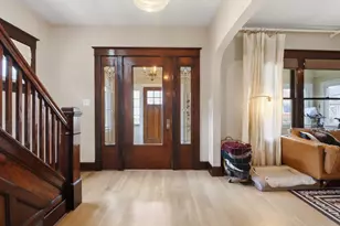 1012 Pearl St, Saint Joseph, MI 49085 - Photo 9
