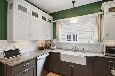 1012 Pearl Street, Saint Joseph, MI 49085 - Photo 17