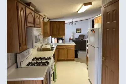 124 Horseshoe Drive, Leroy, MI 49655 - Photo 7