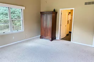 7708 Hunters Pointe, Brighton, MI 48116 - Photo 31
