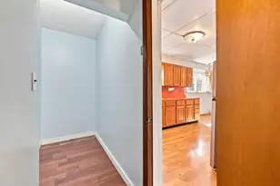 223 Quigley Blvd SW, Grand Rapids, MI 49507 - Photo 27