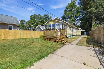 223 Quigley Boulevard SW, Grand Rapids, MI 49507 - Photo 3