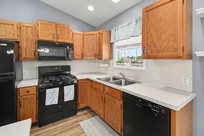 421 Macomb Avenue NW, Grand Rapids, MI 49534 - Photo 13