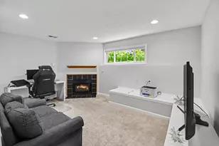 421 Macomb Ave NW, Grand Rapids, MI 49534 - Photo 19