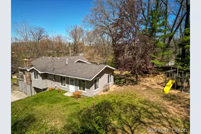 12088 N Lake Street, Bitely, MI 49309 - Photo 5