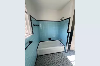 3750 W Buena Vista Street, Detroit, MI 48238 - Photo 17