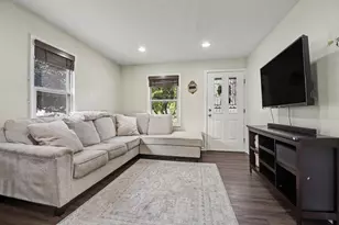 4540 Hyde Park Ave SW, Grand Rapids, MI 49548 - Photo 3