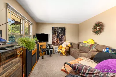 3542 Fuller Avenue SE, Grand Rapids, MI 49508 - Photo 9
