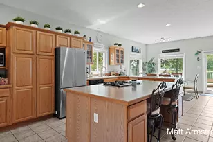 8563 Lynwood Ln, Mecosta, MI 49332 - Photo 9