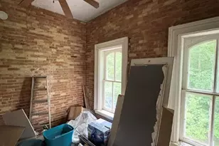 912 W Main St, Ionia, MI 48846 - Photo 9