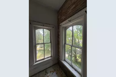 912 W Main Street, Ionia, MI 48846 - Photo 11
