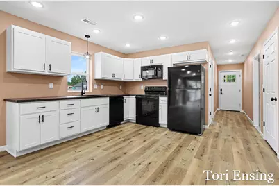 723 N Burgess Street, Greenville, MI 48838 - Photo 9
