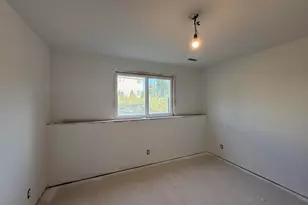 11893 Smithfield Dr, Holland, MI 49424 - Photo 9
