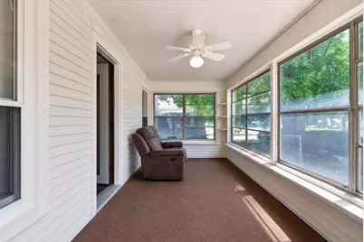 302 Cass Avenue, Jackson, MI 49203 - Photo 5