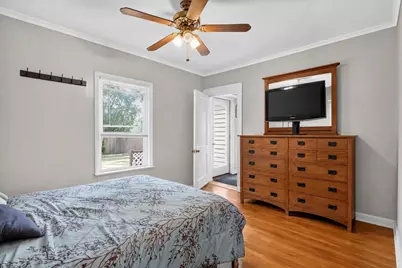 302 Cass Avenue, Jackson, MI 49203 - Photo 25