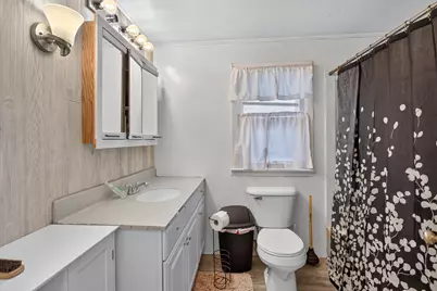 302 Cass Avenue, Jackson, MI 49203 - Photo 35