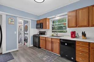 302 Cass Ave, Jackson, MI 49203 - Photo 19