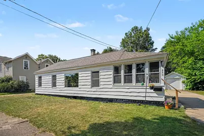 250 W Franklin Street, Otsego, MI 49078 - Photo 3