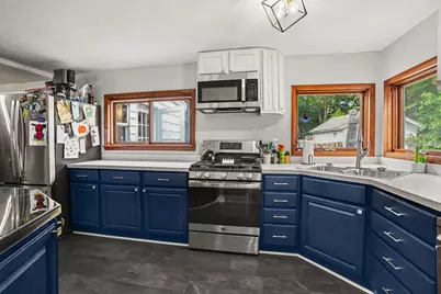 250 W Franklin Street, Otsego, MI 49078 - Photo 11